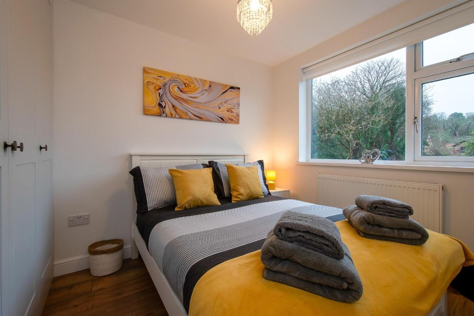 Casa One Hundred - A Beautiful 4 Bed House On The Beach Front Swansea Exterior foto