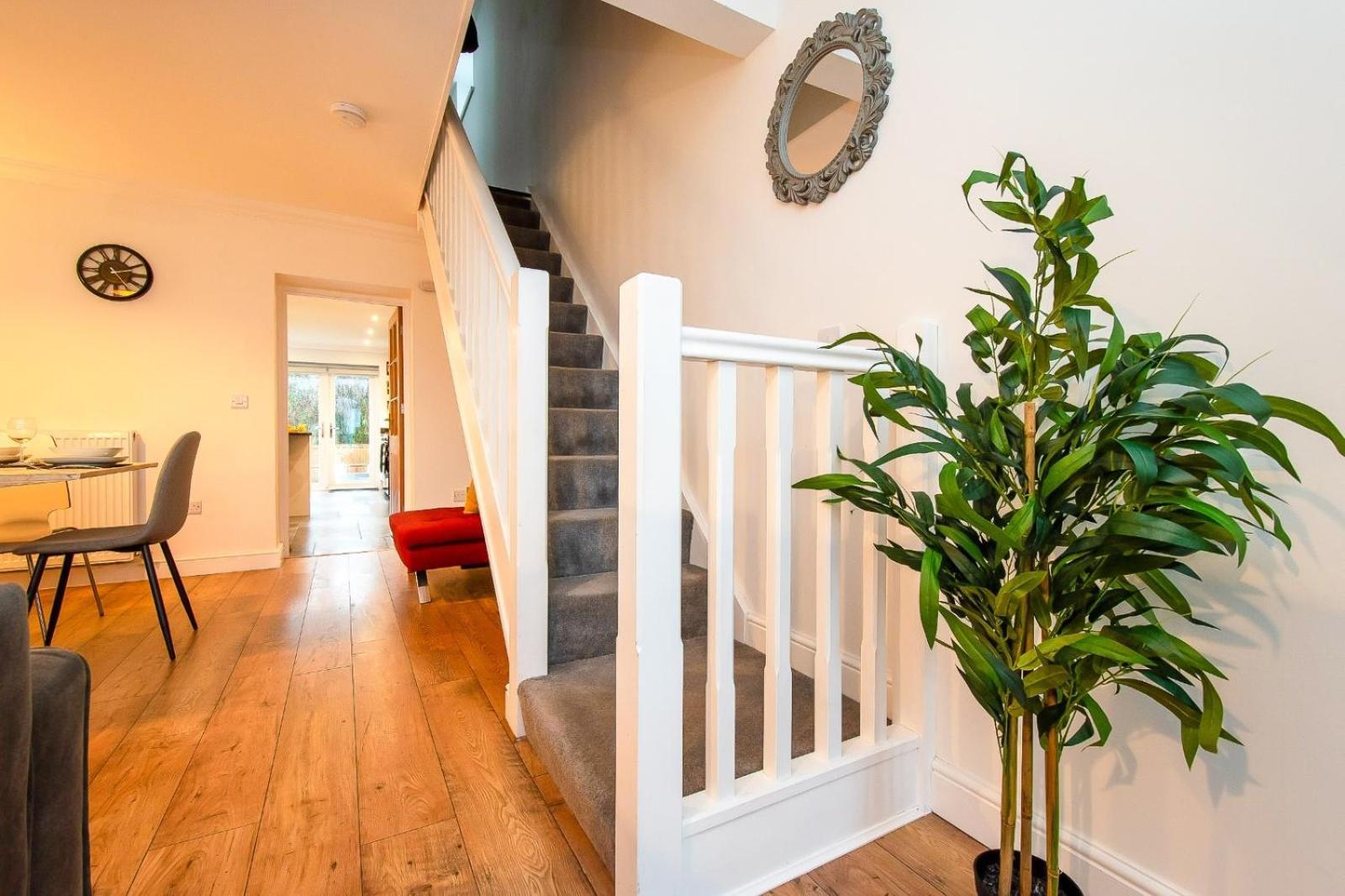 Casa One Hundred - A Beautiful 4 Bed House On The Beach Front Swansea Exterior foto